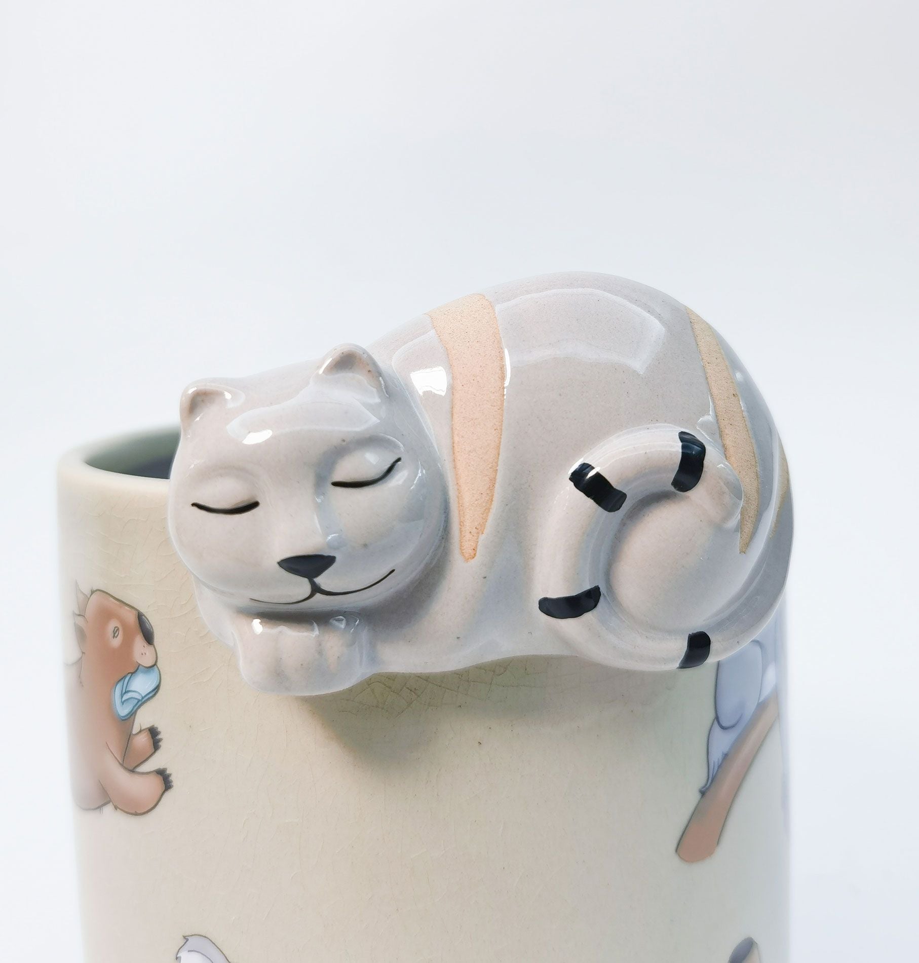 Ceramic cat pot hanger – bisque plant pot accessory for cat mums and gardeners