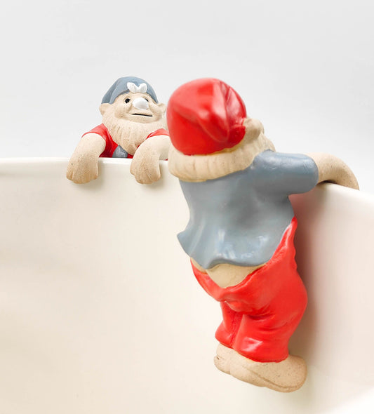 Cheeky Gnome Pot Hanger