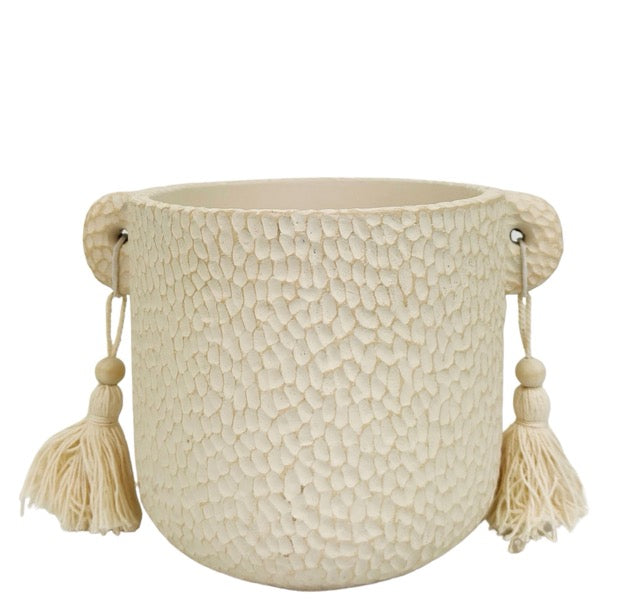 cream textured planter with tassles for indoor plant FUN plant pots, gifts for plant lovers, gifts for gardeners, funny plant pots, novelty plant pots, indoor plant pot, garden pots in Brisbane, plant pots Brisbane, plant pots near me, indoor planter pot, pot planter, indoor plant pots Brisbane, interesting plant pot, mad plant ladies, 
